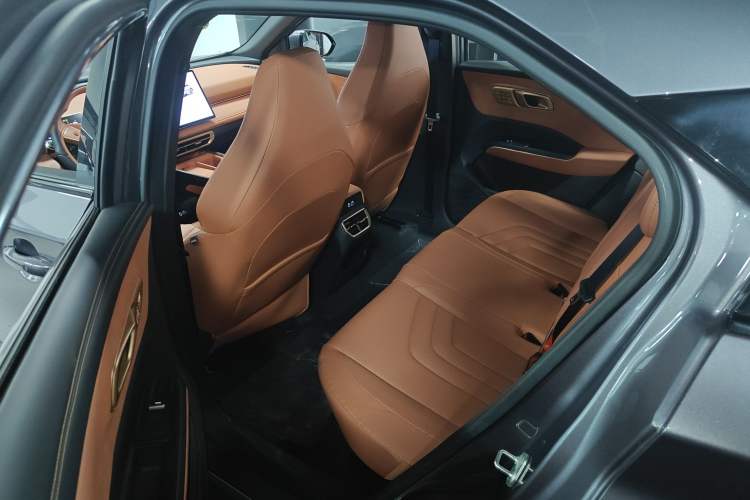 Used NETA X 2023 500
