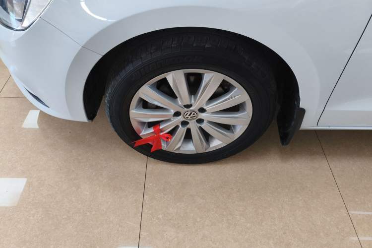 Used Volkswagen Bora 2019 Bora·Legend 1.5L Manual Fashion Edition China V Standard Left Front Wheel Hub