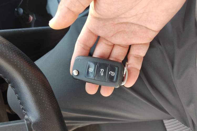 Used Volkswagen Polo 2014 1.4L Manual Fashion Edition Vehicle Key