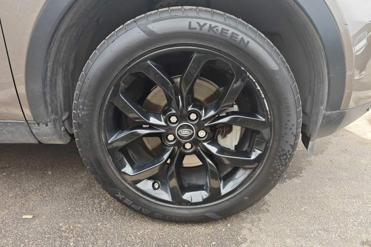 Used Land Rover Discovery Sport 2017 2.0T Cool Black Limited Edition
