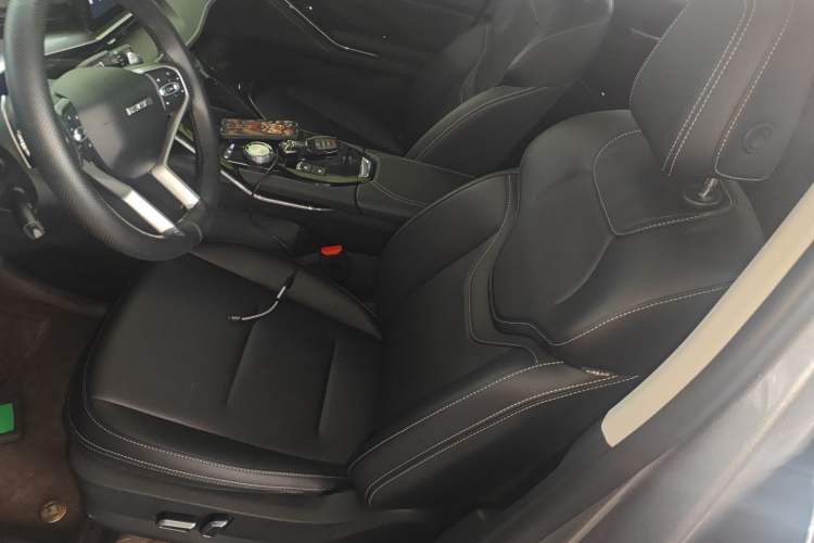 Used Haval H6 2024 1.5T Two-Wheel-Drive Classic Edition