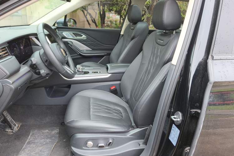 Used Hongqi HS7 PHEV 2024 2.0T PHEV Four-Wheel Drive Flagship Edition 6 Seats