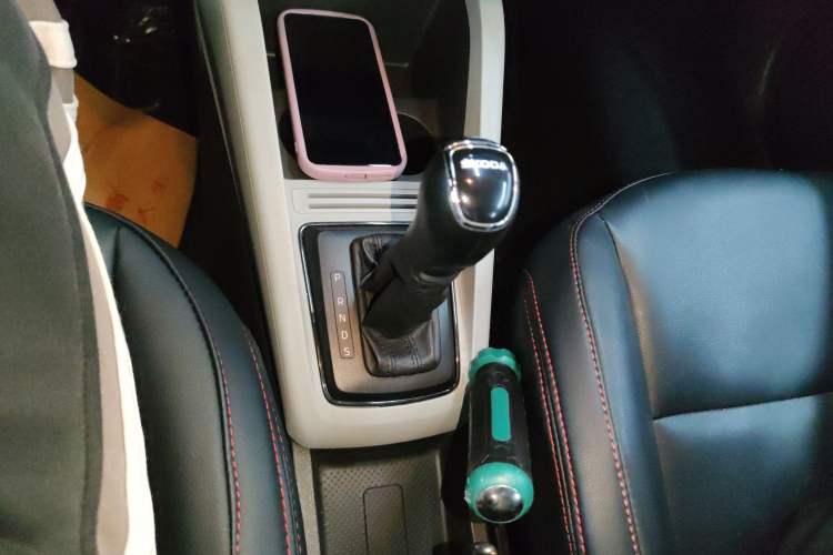 Used Skoda Fabia 2017 1.4L Automatic Car Enjoy Edition
