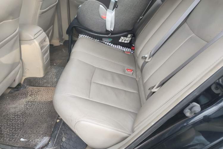 Used Nissan Sylphy 2012 1.6 XL Manual Luxury Edition Left Rear Seat