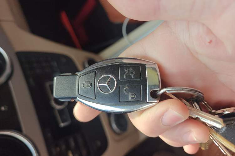 Used Mercedes-Benz GLK-Class 2015 GLK 260 4MATIC Fashion Edition Ultimate Version