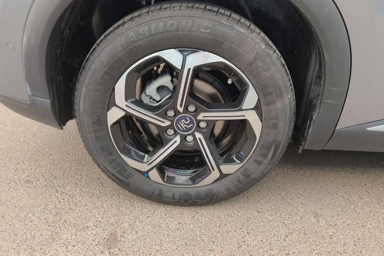 Used BYD Yuan PLUS 2025 Intelligent Driving Version 510 km Leading Edition Right Rear Wheel Hub