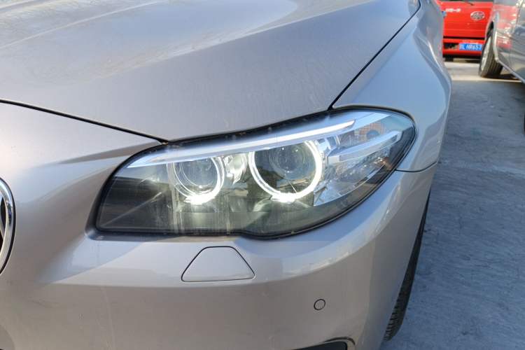 Used BMW 5 Series 2017 520Li Elegant Edition
