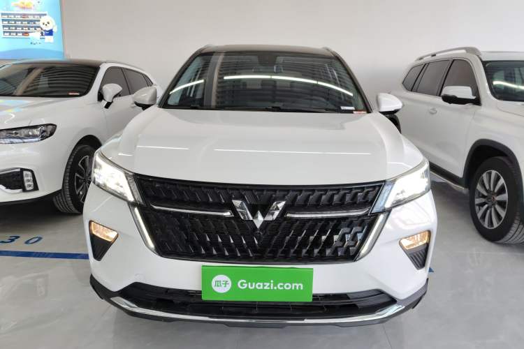 Used Wuling Asta 2021 1.5T CVT Starlight Edition
