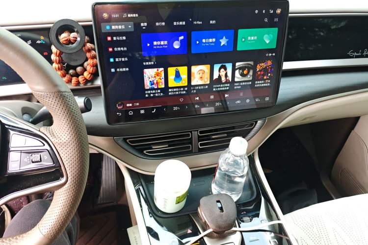 Used Denza D9 2022 DM-i 970 Four-Wheel Drive Flagship Model