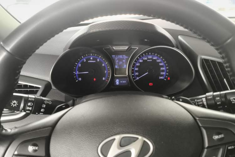 Used Hyundai Veloster 2012 1.6T Automatic Luxury Edition