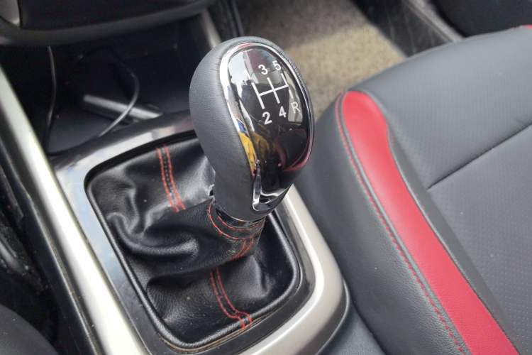 Used CHANGAN Eado 2015 1.6L Manual Junku Model China V Standard