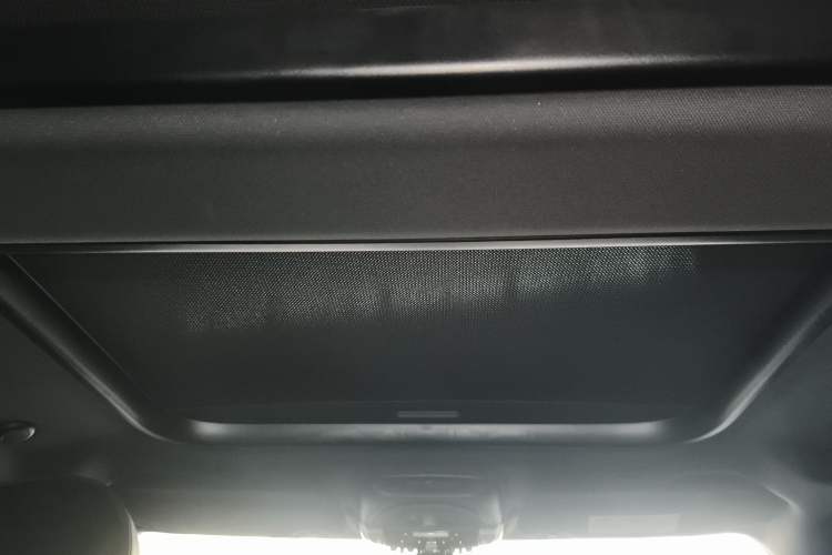 Used MINI 2023 Updated 2.0T COOPER S Artist Headliner