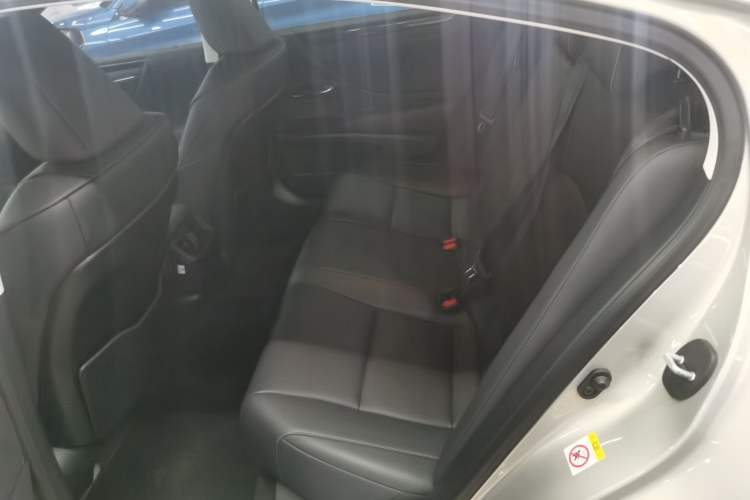 Used Lexus ES 2020 200 Excellence Edition Left Rear Seat