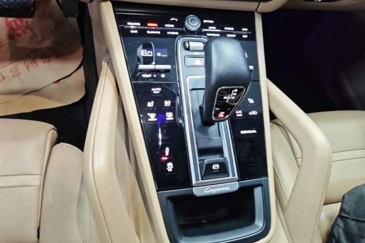 Used Porsche Cayenne E-Hybrid 2021 Cayenne E-Hybrid 2.0T
