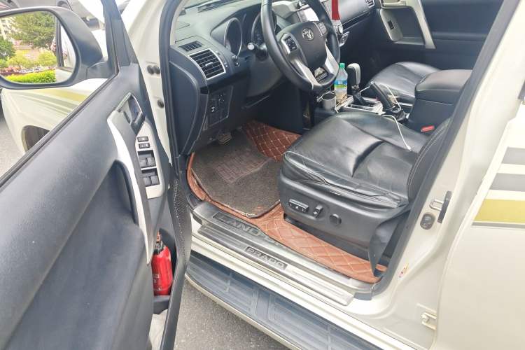 Used Toyota Prado 2016 2.7L Automatic Standard Edition Driver Seat