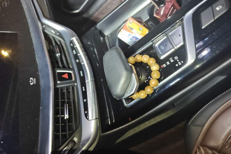 Used Geely Auto Emgrand GT 2021 1.8T Flagship Edition+ Gear Lever