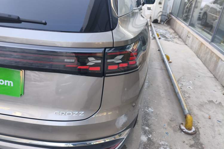 Used Volkswagen ID.6 CROZZ 2022 Long-Range PRO Edition Right Rear Taillight