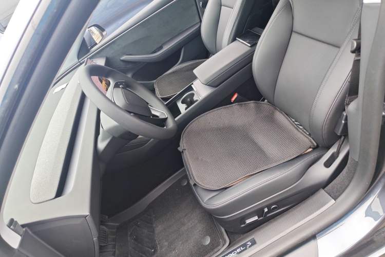 Used Tesla Model 3 2023 Long-Range All-Wheel-Drive Version
