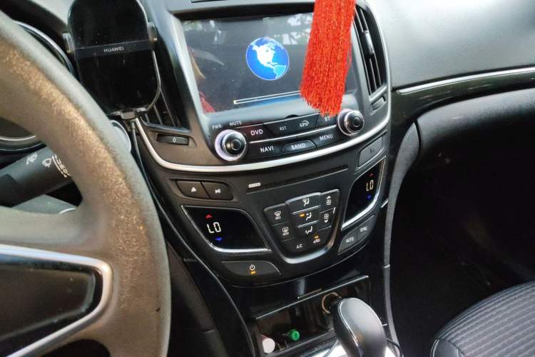 Used Buick Regal 2015 1.6T Leading Technology Model
