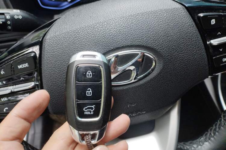 Used Hyundai ix25 2020 1.5L CVT GLS Smart Model
