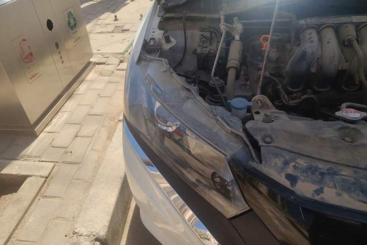 Used Honda Gienia 2017 1.5L CVT Classic Edition Right Front Headlight