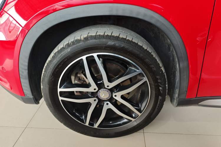 Used Mercedes-Benz GLA 2015 GLA 220 4MATIC Fashion Model