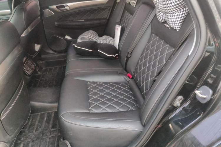 Used GAC Trumpchi GA8 2017 280T Deluxe Edition Left Rear Seat