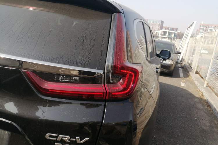 Used Honda CR-V 2021 240TURBO CVT 2WD Fashion Edition
