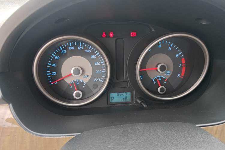 Used Buick Excelle 2015 1.5L Automatic Classic Model
