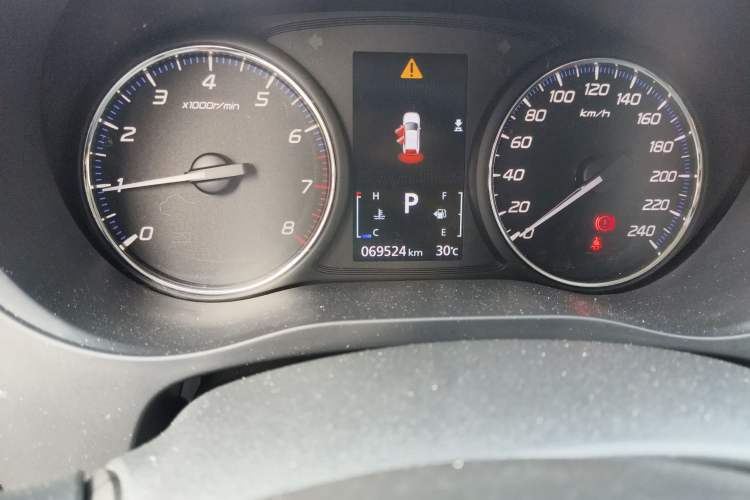 Used Mitsubishi Outlander 2020 2.0L Two-Wheel Drive Enjoyment Version 5 Seats
