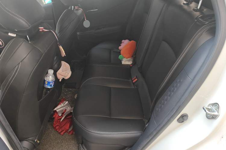 Used Toyota IZOA 2020 2.0L Enjoy Edition Left Rear Seat