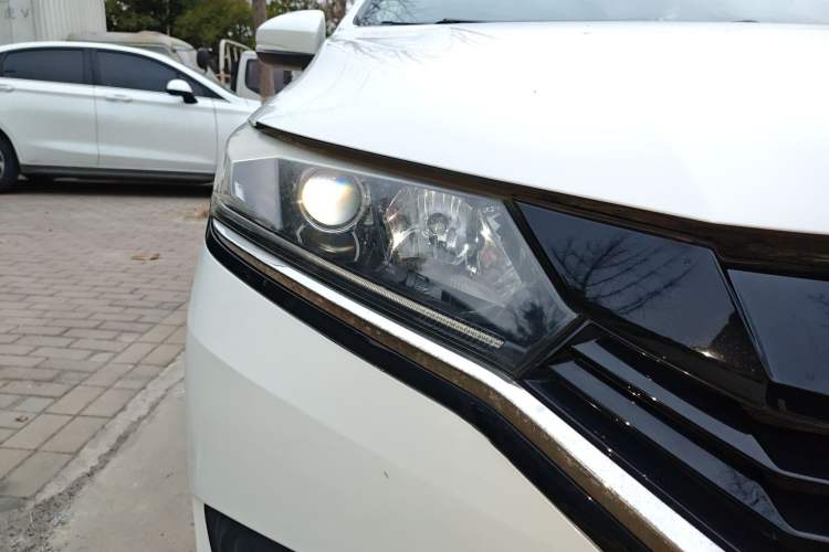 Used Honda Greiz 2016 1.5L Manual Classic Edition