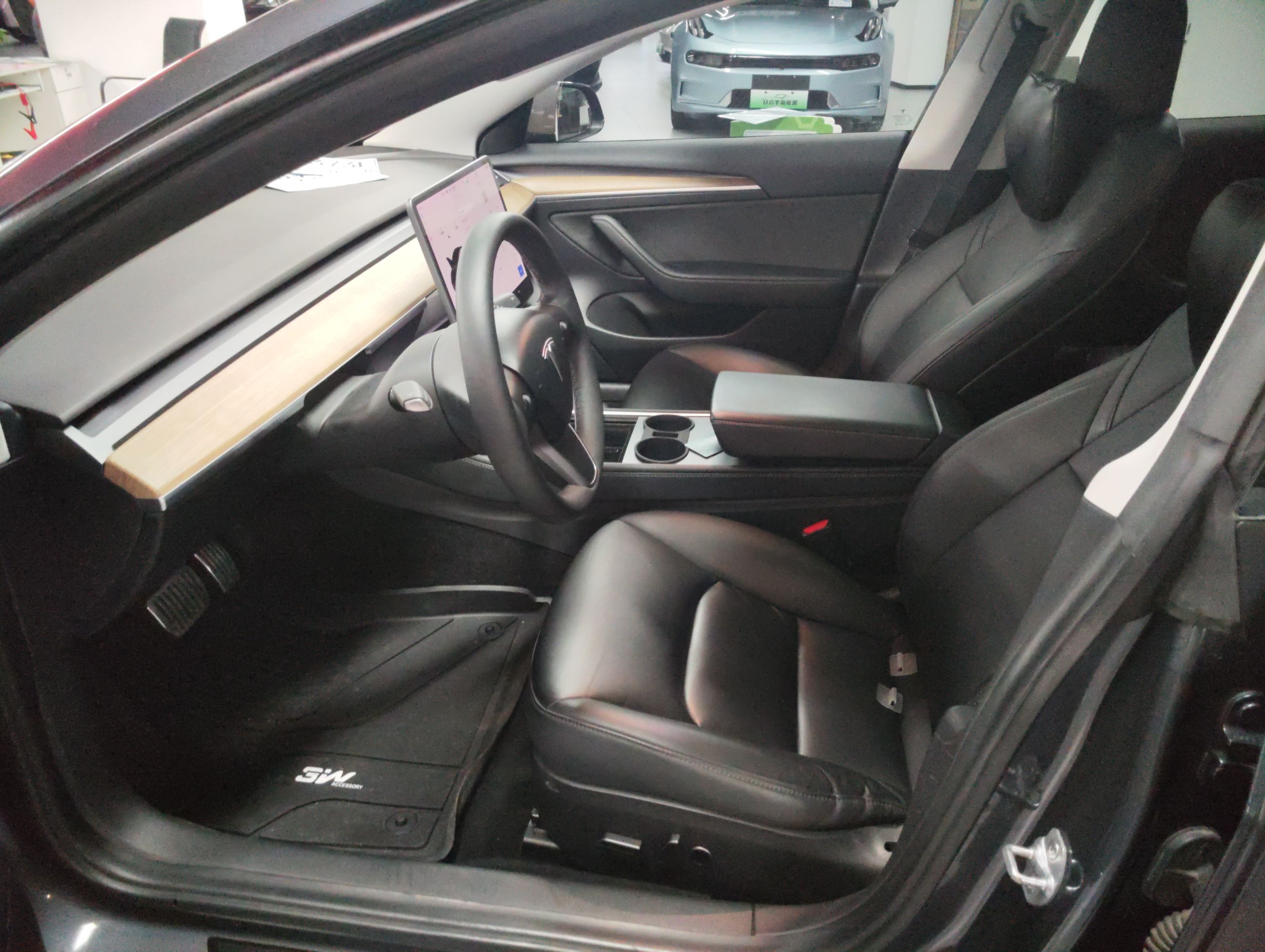 Interior delantero