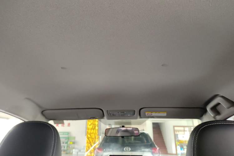 Used Toyota YARiS L Zhi Xuan 2021 X-Trail 1.5L CVT Leading Edition
