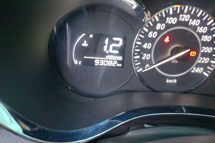 Used Venucia D60 2021 1.6L Entry Manual Comfort Edition Odometer Close Up