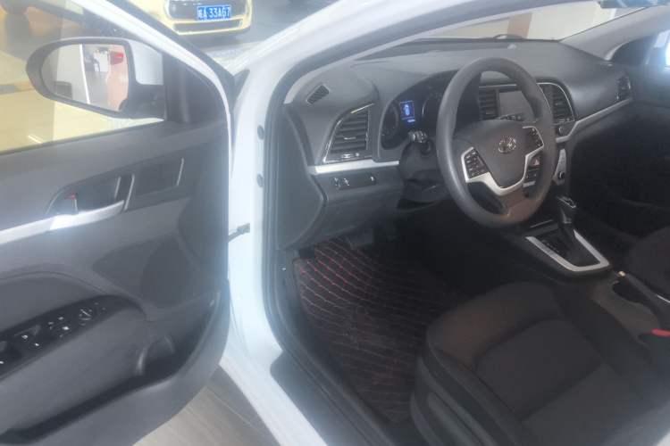 Used Hyundai Elantra (6th Generation / Lingdong) 2016 1.6L Automatic ZhiXuan – Elite Version
