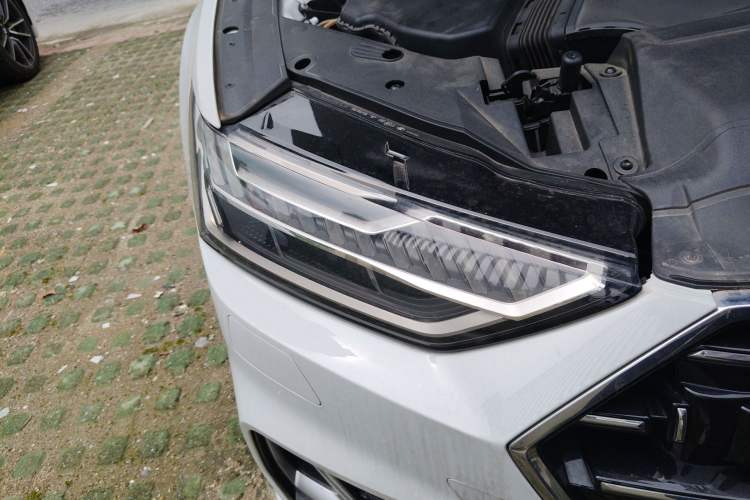 Used Audi A7L 2024 45 TFSI quattro Luxury Edition Right Front Headlight