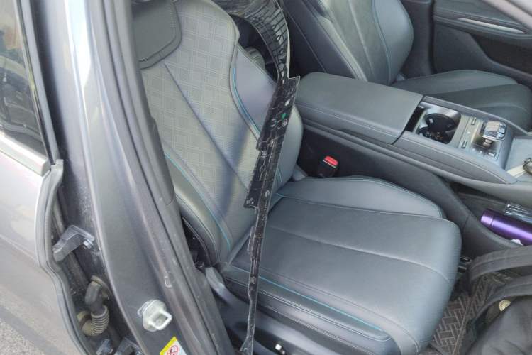 Used BYD Qin L 2024 DM-i 120KM Excellence Model