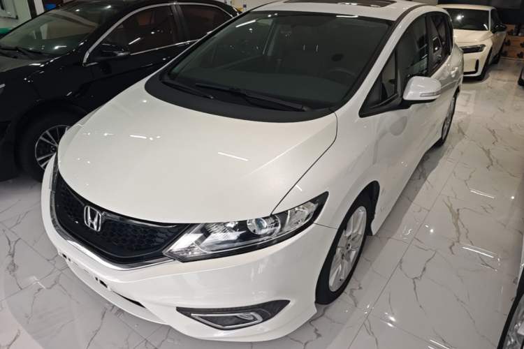 Used Honda Jade 2016 1.8L Automatic Comfort Elite Version 5 Seats