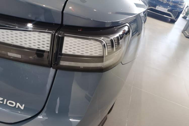 Used Volkswagen ID.7 VIZZION 2024 AIR model