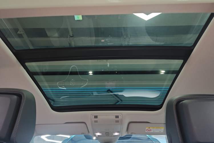 Used Volkswagen Magotan 2023 2 Million Units Commemorative Edition 330TSI DSG Luxury Version