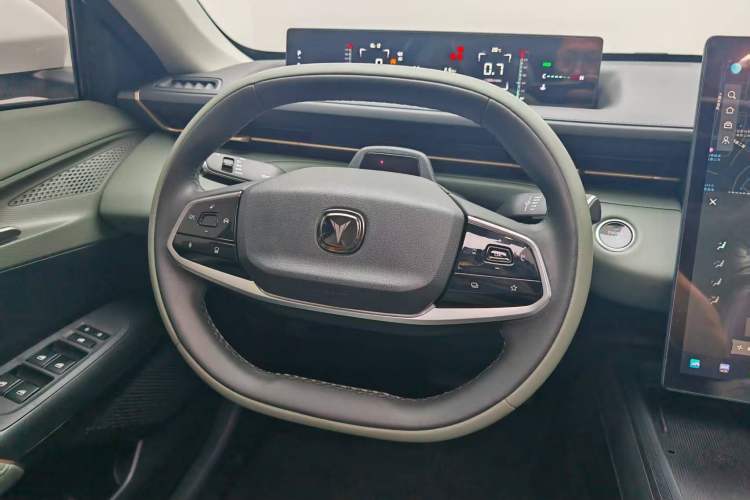 Used CHANGAN Eado DD 2023 Blue Whale NE 1.5T GDI DCT Navigation Model