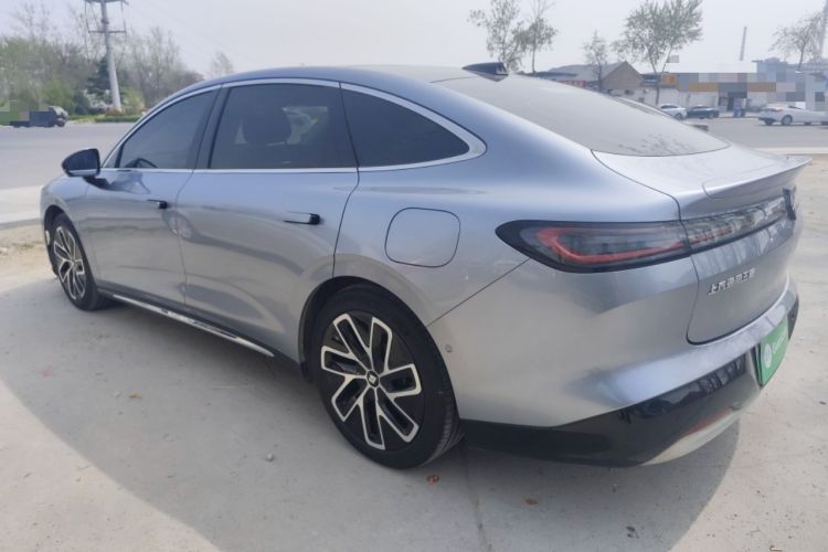 Used Baojun Enjoy 2025 All-Electric 600km Luxury Edition
