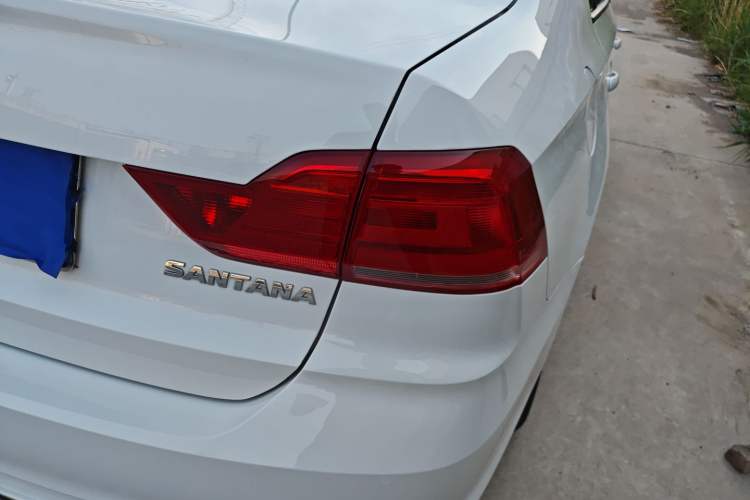 Used Volkswagen Santana 2021 1.5L Manual Fashion Edition Exterior 3