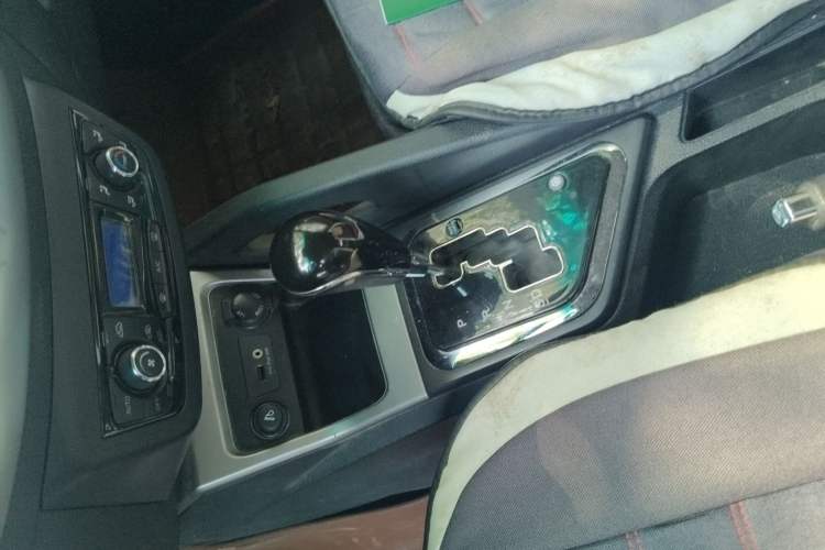 Used JAC Group Refine S3 2014 1.5L CVT Luxury Smart Model
