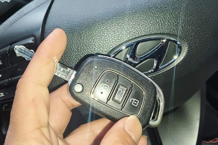 Used Hyundai Elantra (6th Generation / Lingdong) 2016 1.4T Dual-Clutch Xuan Dong · Dynamic Version
