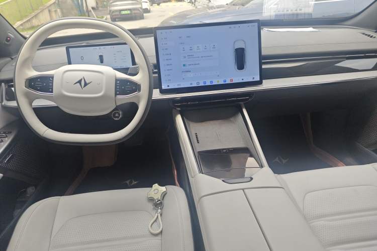 Used Dongfeng eπ eπ007 2024 Range-Extended 200 RuYi Edition