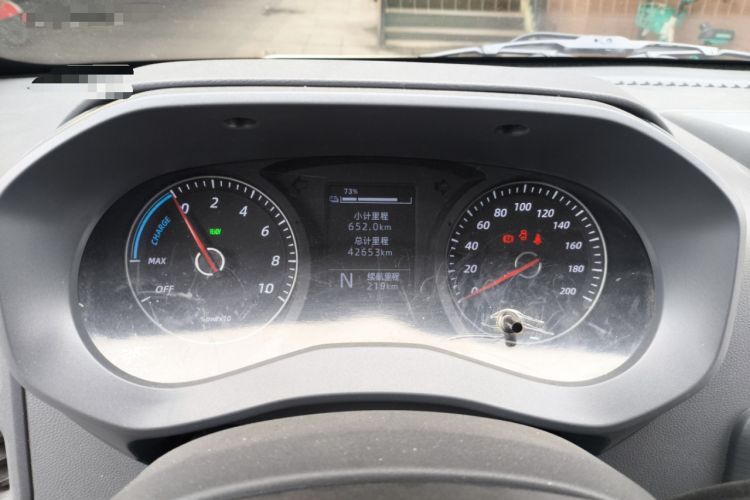 Used Wuling Yangguang 2024 300KM Comfort Version Passenger Van 75kW Instrument Cluster