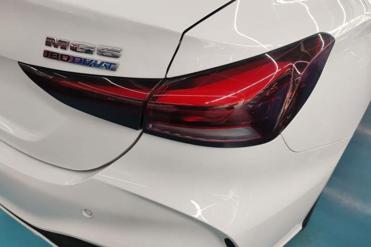 Used MG 5 2026 Model 180DVVT Global Luxury Edition
