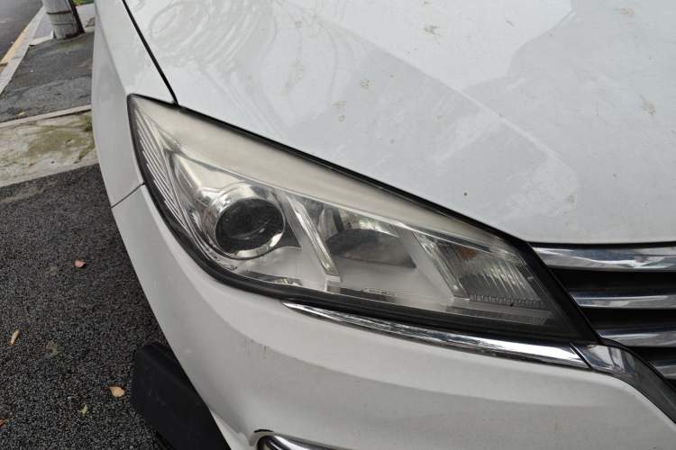 Used Roewe 360 2018 PLUS 1.5L Automatic Luxury Edition Right Front Headlight